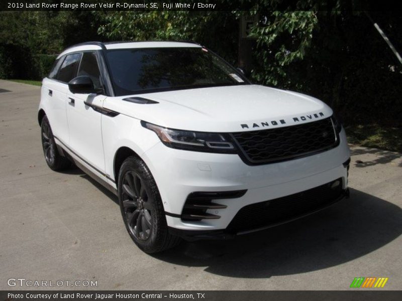 Fuji White / Ebony 2019 Land Rover Range Rover Velar R-Dynamic SE