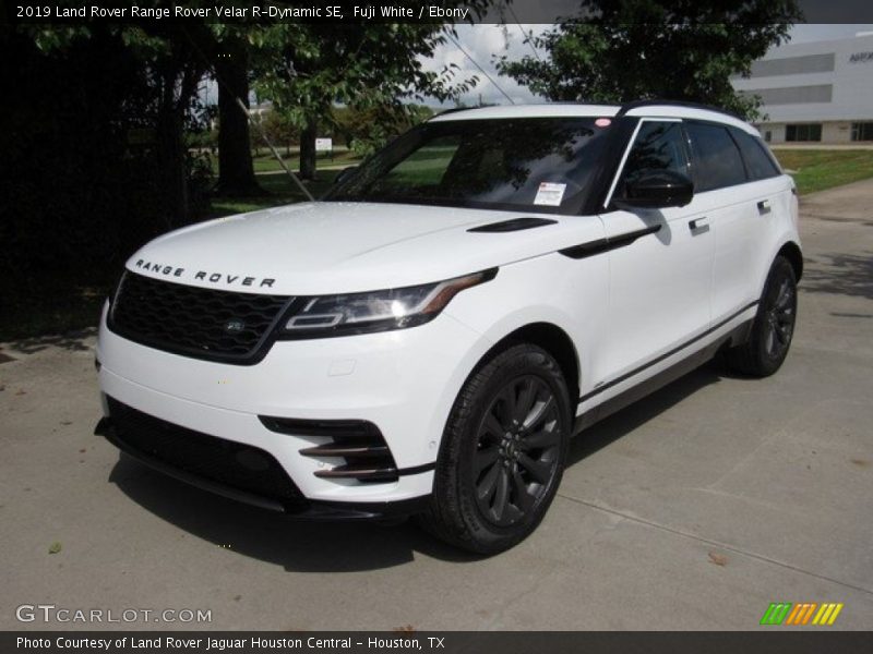 Fuji White / Ebony 2019 Land Rover Range Rover Velar R-Dynamic SE