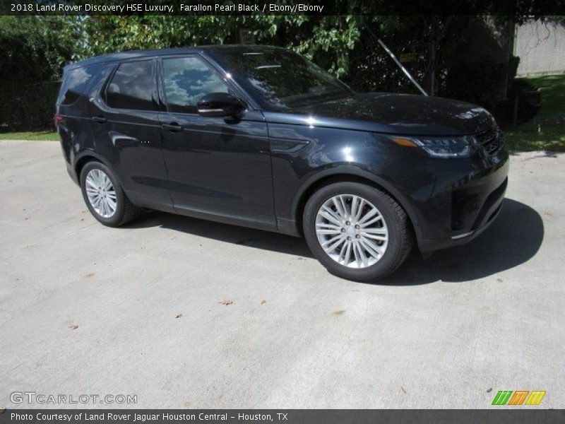 Farallon Pearl Black / Ebony/Ebony 2018 Land Rover Discovery HSE Luxury