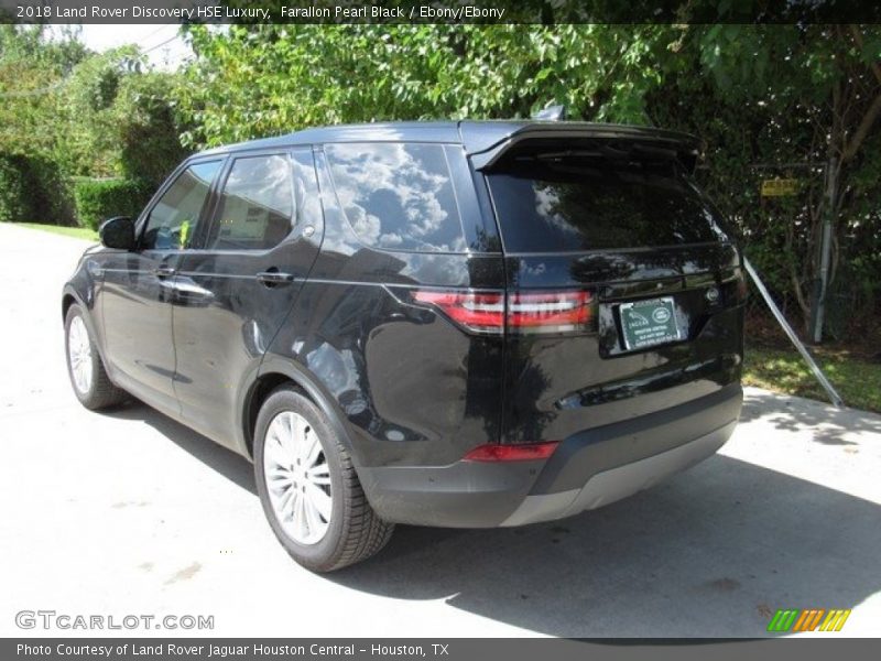 Farallon Pearl Black / Ebony/Ebony 2018 Land Rover Discovery HSE Luxury