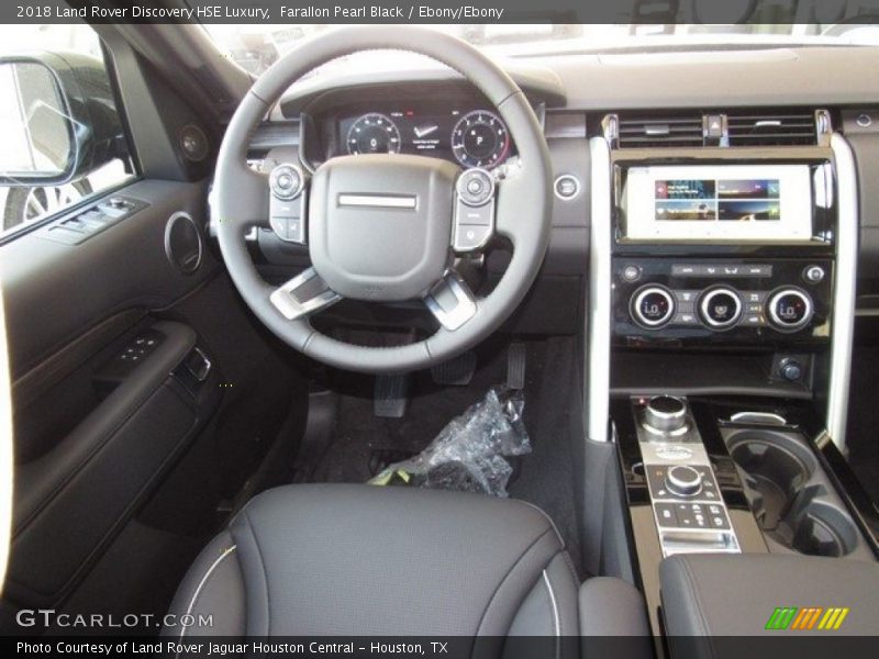 Farallon Pearl Black / Ebony/Ebony 2018 Land Rover Discovery HSE Luxury