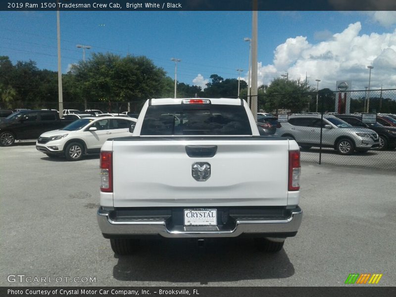Bright White / Black 2019 Ram 1500 Tradesman Crew Cab