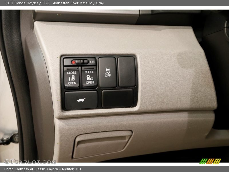 Alabaster Silver Metallic / Gray 2013 Honda Odyssey EX-L