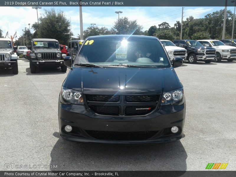 Black Onyx Crystal Pearl / Black 2019 Dodge Grand Caravan SE Plus