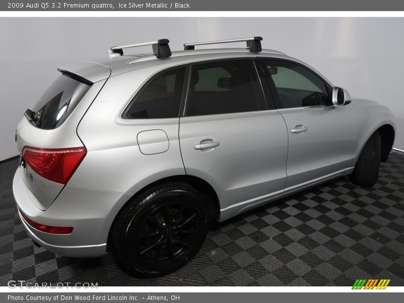 Ice Silver Metallic / Black 2009 Audi Q5 3.2 Premium quattro