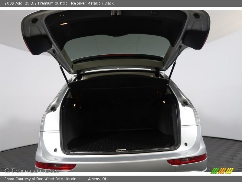 Ice Silver Metallic / Black 2009 Audi Q5 3.2 Premium quattro
