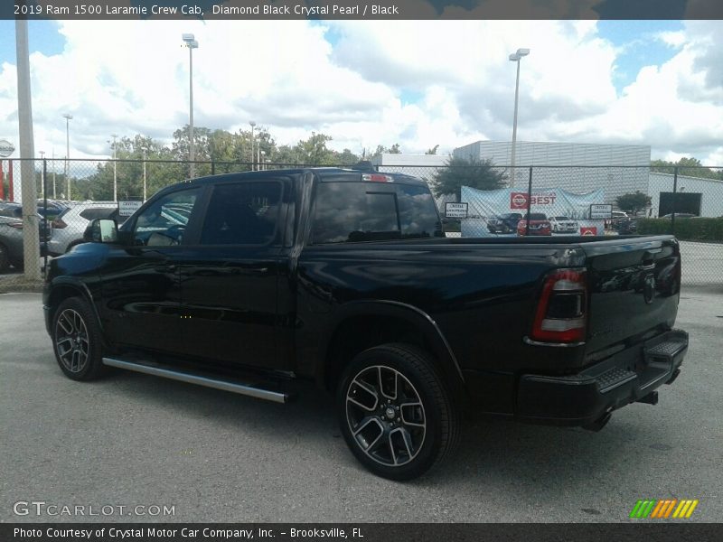 Diamond Black Crystal Pearl / Black 2019 Ram 1500 Laramie Crew Cab