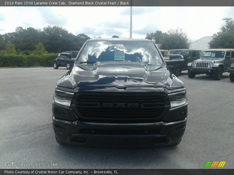Diamond Black Crystal Pearl / Black 2019 Ram 1500 Laramie Crew Cab