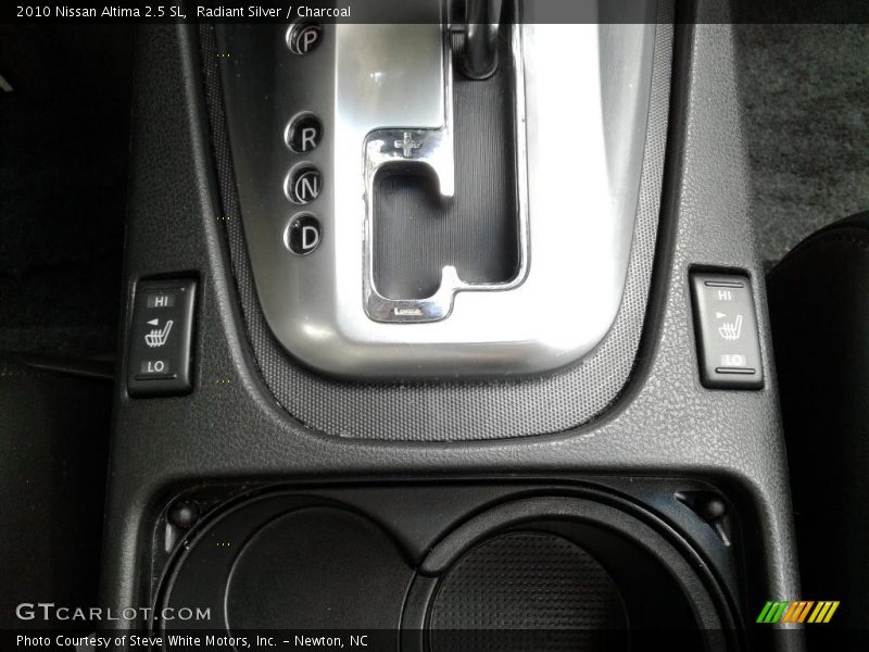Radiant Silver / Charcoal 2010 Nissan Altima 2.5 SL