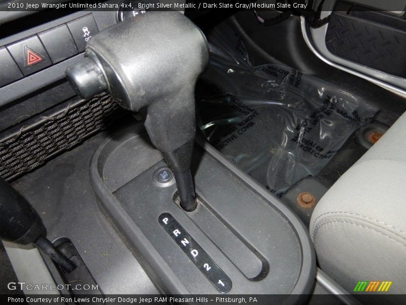 Bright Silver Metallic / Dark Slate Gray/Medium Slate Gray 2010 Jeep Wrangler Unlimited Sahara 4x4