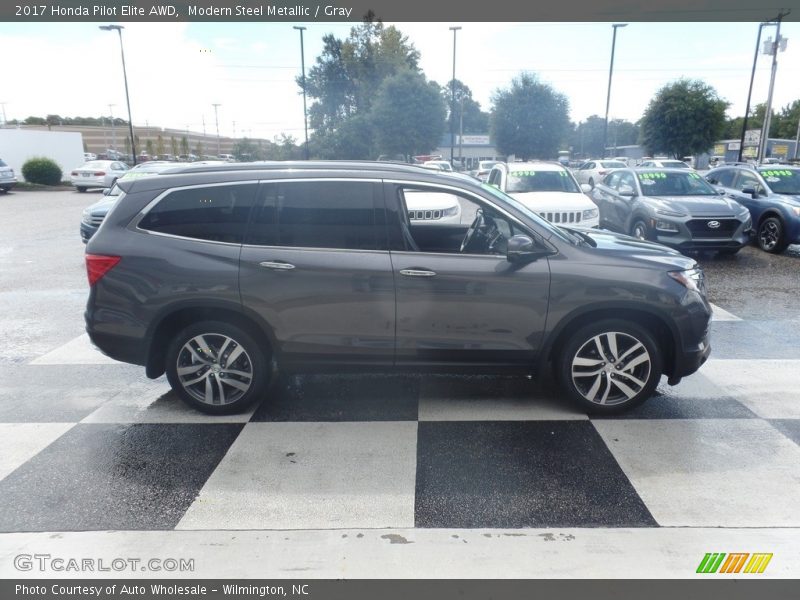 Modern Steel Metallic / Gray 2017 Honda Pilot Elite AWD
