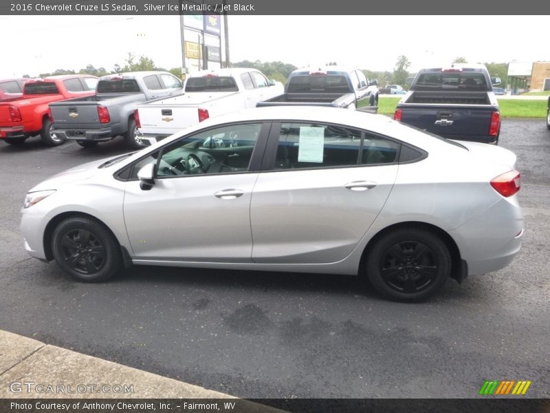 Silver Ice Metallic / Jet Black 2016 Chevrolet Cruze LS Sedan