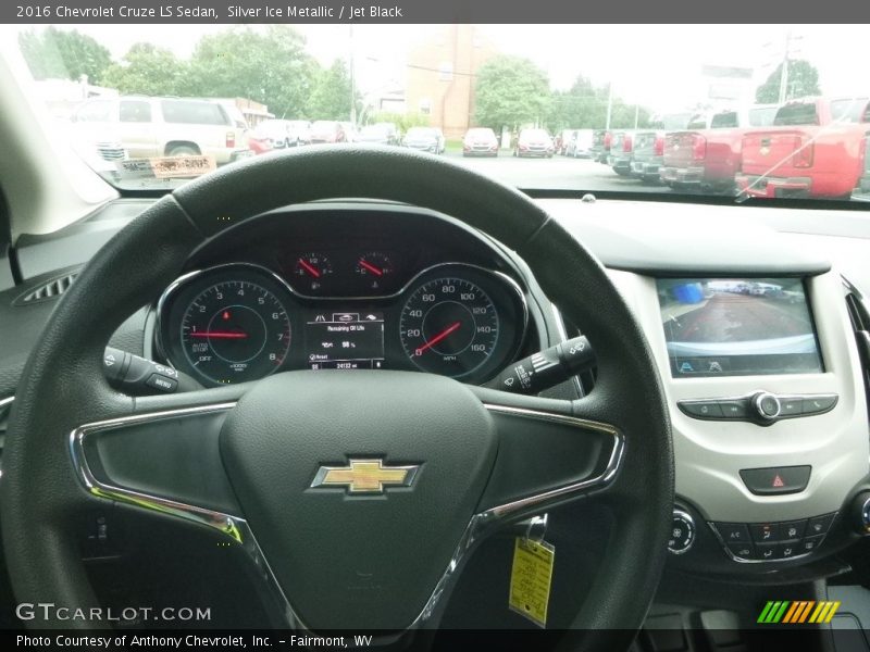 Silver Ice Metallic / Jet Black 2016 Chevrolet Cruze LS Sedan