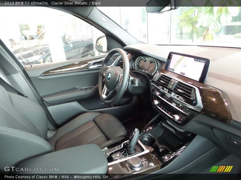 Glacier Silver Metallic / Black 2019 BMW X3 xDrive30i