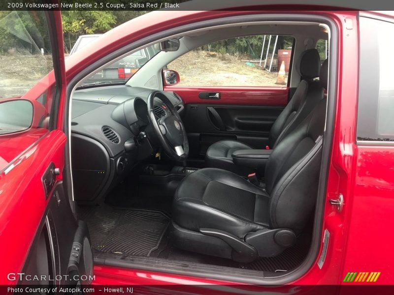 Salsa Red / Black 2009 Volkswagen New Beetle 2.5 Coupe