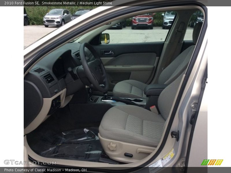 Smokestone Metallic / Medium Light Stone 2010 Ford Fusion SE