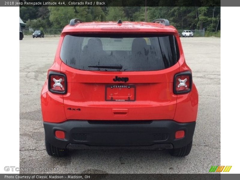Colorado Red / Black 2018 Jeep Renegade Latitude 4x4