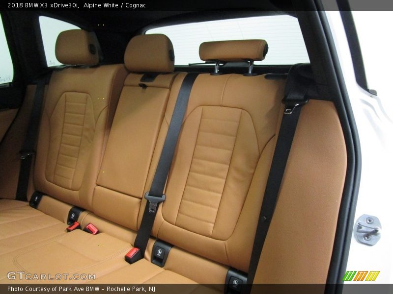 Alpine White / Cognac 2018 BMW X3 xDrive30i