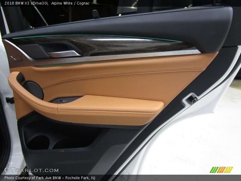 Alpine White / Cognac 2018 BMW X3 xDrive30i