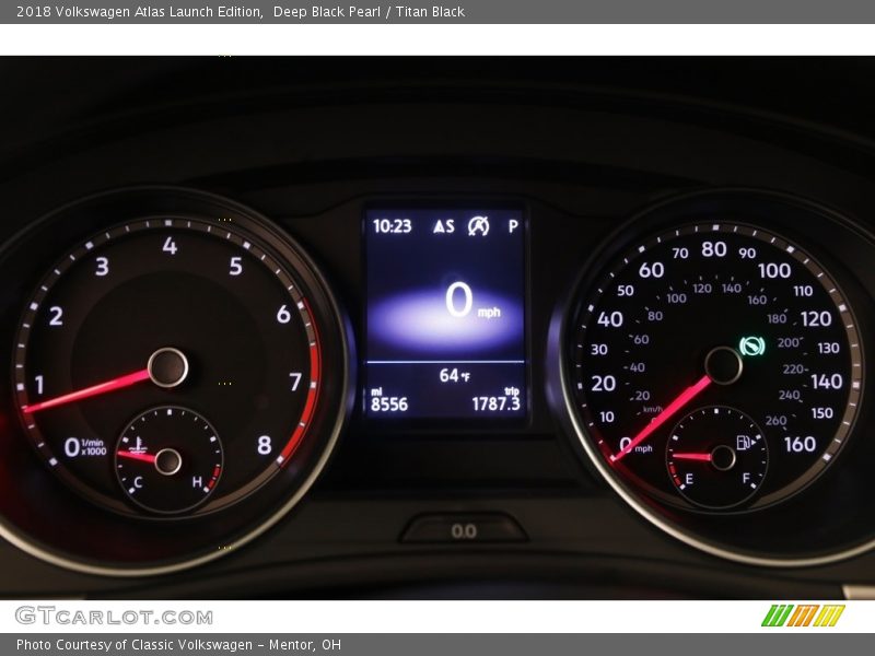 Deep Black Pearl / Titan Black 2018 Volkswagen Atlas Launch Edition