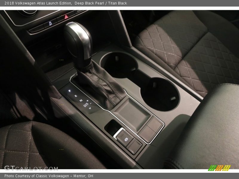 Deep Black Pearl / Titan Black 2018 Volkswagen Atlas Launch Edition