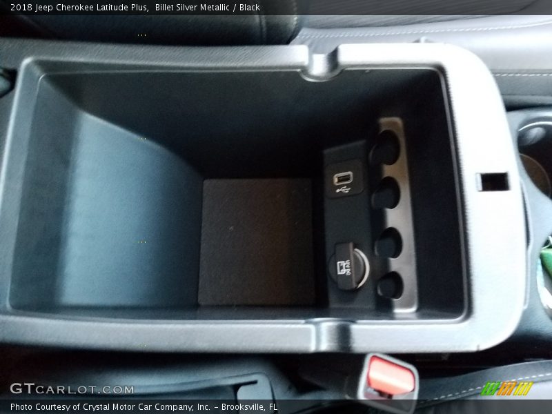 Billet Silver Metallic / Black 2018 Jeep Cherokee Latitude Plus