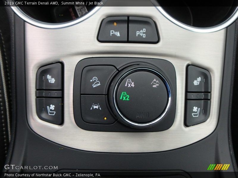 Summit White / Jet Black 2019 GMC Terrain Denali AWD