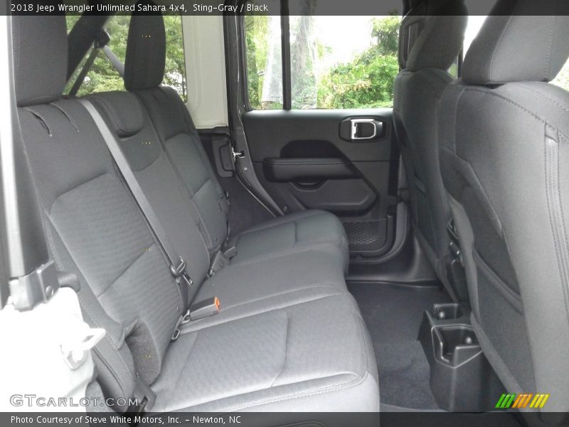 Sting-Gray / Black 2018 Jeep Wrangler Unlimited Sahara 4x4