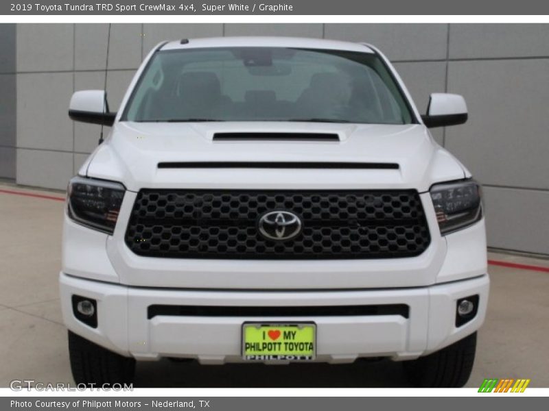 Super White / Graphite 2019 Toyota Tundra TRD Sport CrewMax 4x4