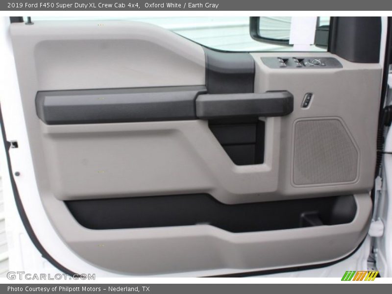Oxford White / Earth Gray 2019 Ford F450 Super Duty XL Crew Cab 4x4