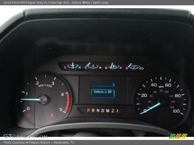Oxford White / Earth Gray 2019 Ford F450 Super Duty XL Crew Cab 4x4