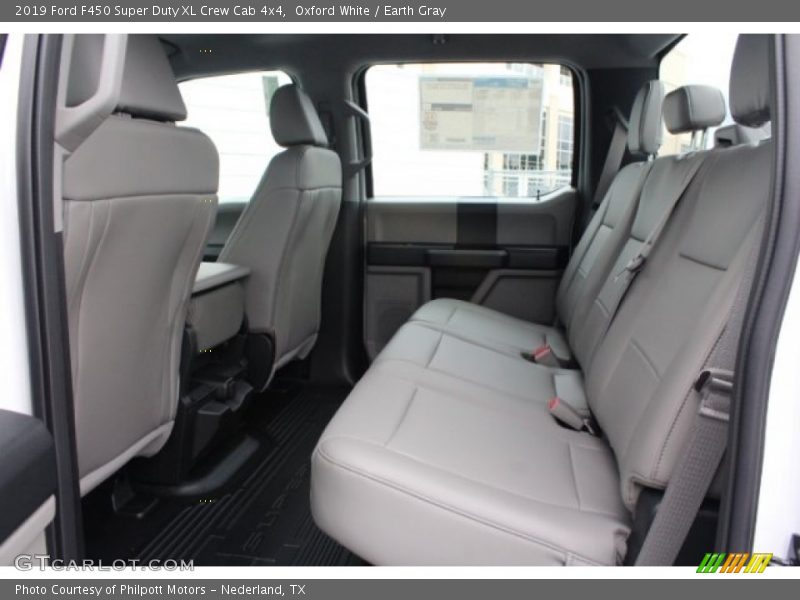 Oxford White / Earth Gray 2019 Ford F450 Super Duty XL Crew Cab 4x4