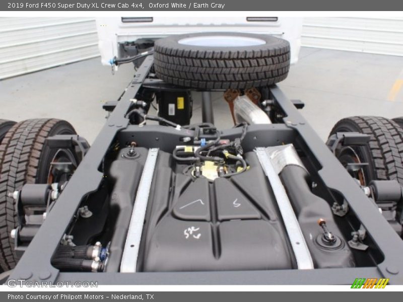 Oxford White / Earth Gray 2019 Ford F450 Super Duty XL Crew Cab 4x4