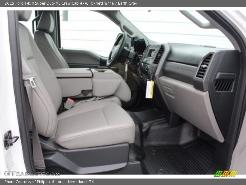 Oxford White / Earth Gray 2019 Ford F450 Super Duty XL Crew Cab 4x4