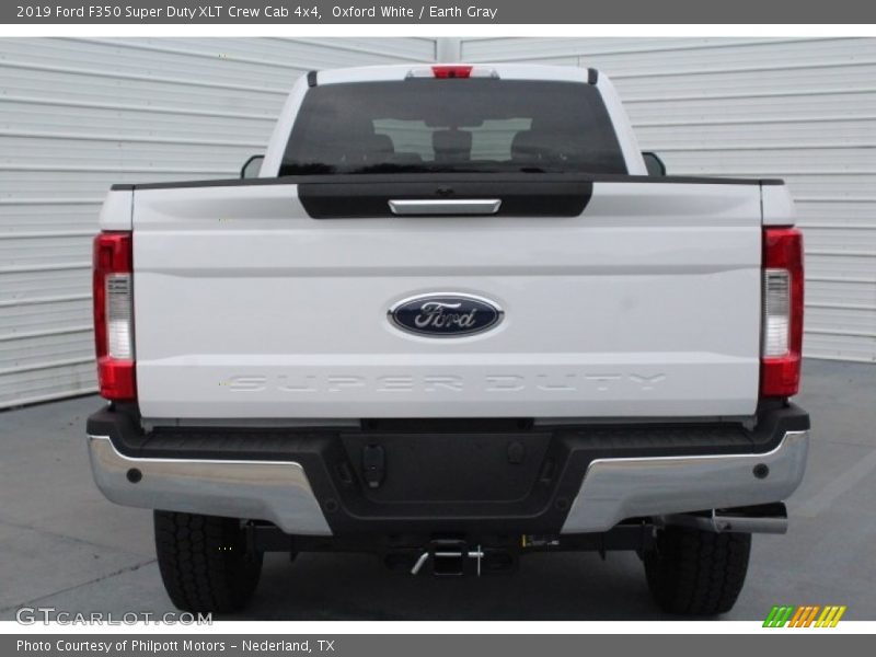 Oxford White / Earth Gray 2019 Ford F350 Super Duty XLT Crew Cab 4x4