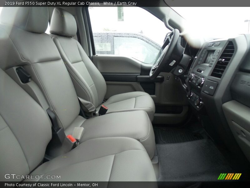 White / Earth Gray 2019 Ford F550 Super Duty XL Regular Cab Chassis