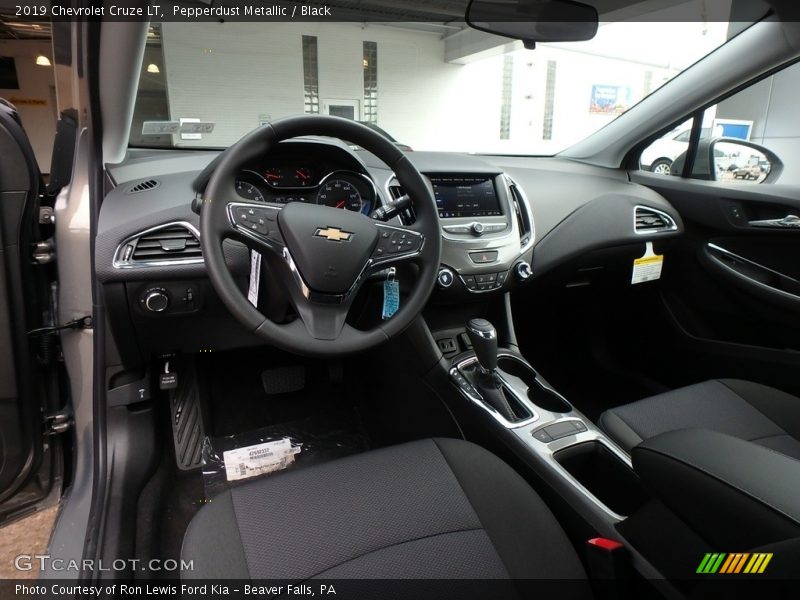  2019 Cruze LT Black Interior