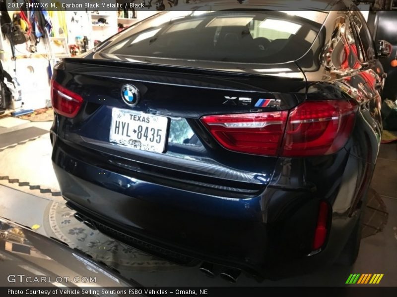 Carbon Black Metallic / Black 2017 BMW X6 M