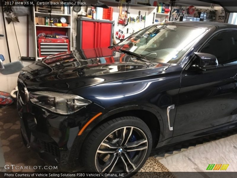 Carbon Black Metallic / Black 2017 BMW X6 M