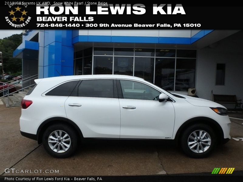 Snow White Pearl / Stone Beige 2019 Kia Sorento LX AWD