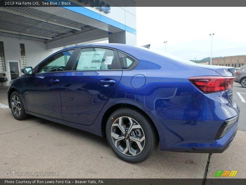 Sea Blue / Black 2019 Kia Forte LXS