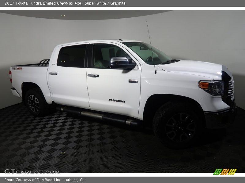 Super White / Graphite 2017 Toyota Tundra Limited CrewMax 4x4