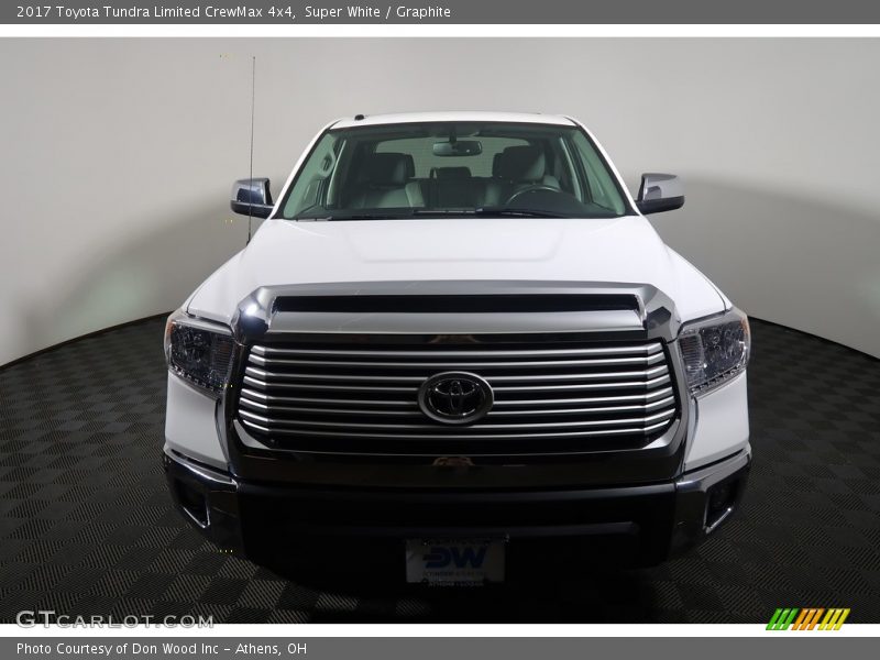 Super White / Graphite 2017 Toyota Tundra Limited CrewMax 4x4