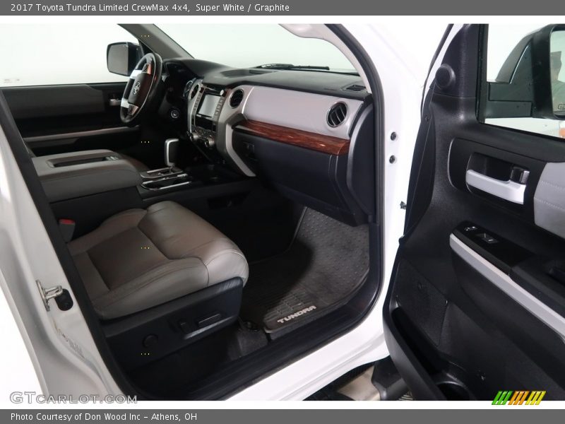 Super White / Graphite 2017 Toyota Tundra Limited CrewMax 4x4