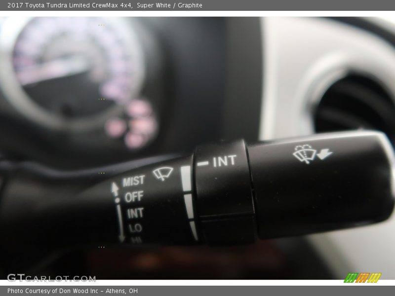 Super White / Graphite 2017 Toyota Tundra Limited CrewMax 4x4