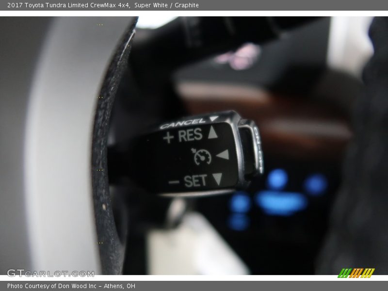 Super White / Graphite 2017 Toyota Tundra Limited CrewMax 4x4