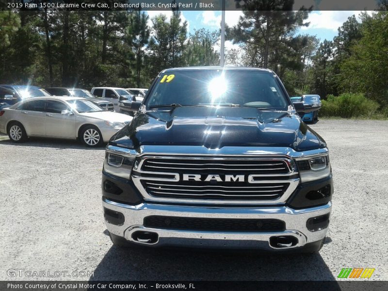 Diamond Black Crystal Pearl / Black 2019 Ram 1500 Laramie Crew Cab