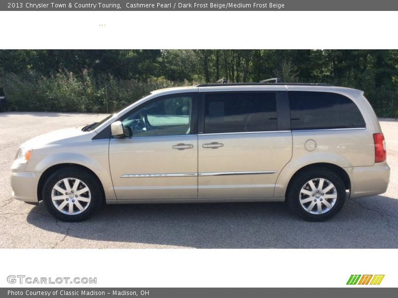 Cashmere Pearl / Dark Frost Beige/Medium Frost Beige 2013 Chrysler Town & Country Touring