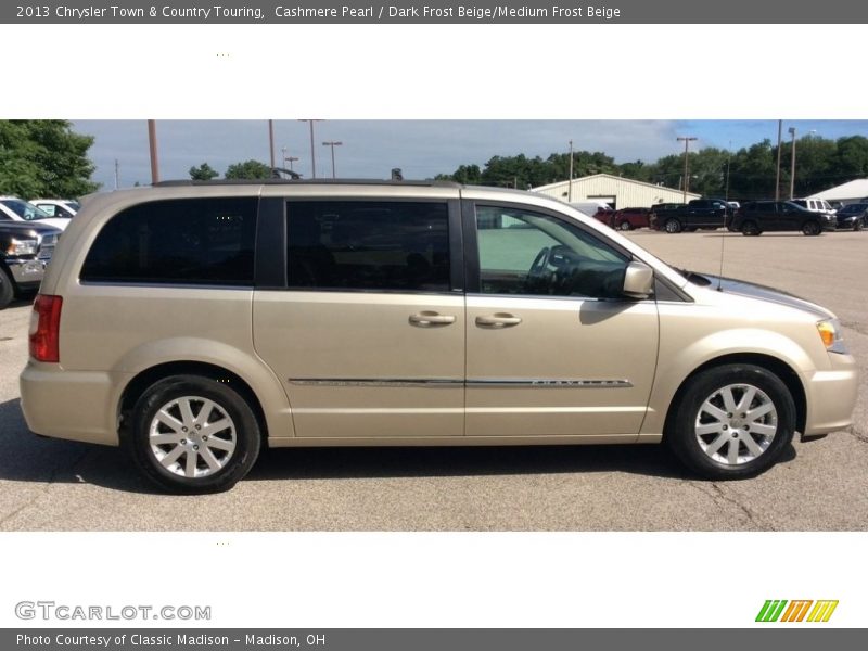 Cashmere Pearl / Dark Frost Beige/Medium Frost Beige 2013 Chrysler Town & Country Touring