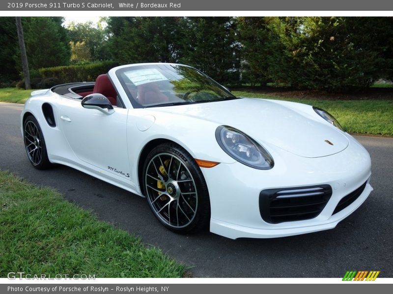 Front 3/4 View of 2019 911 Turbo S Cabriolet